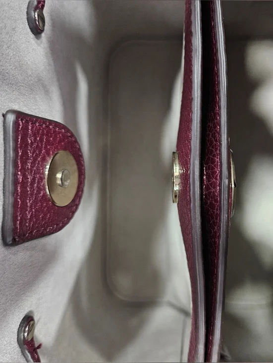 Kate Spade 2 PC SET - Marti Chevron Bucket Bag & Wallet - Picture 11 of 16